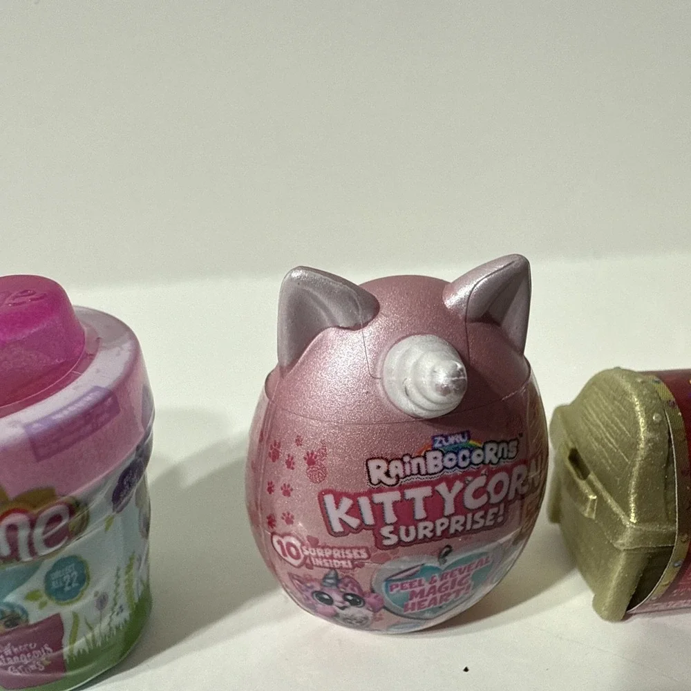 5 Mini Brands LOT Pets Alive Blume Kitty Corn Kinetic Sand Pixies Crystal Flyers